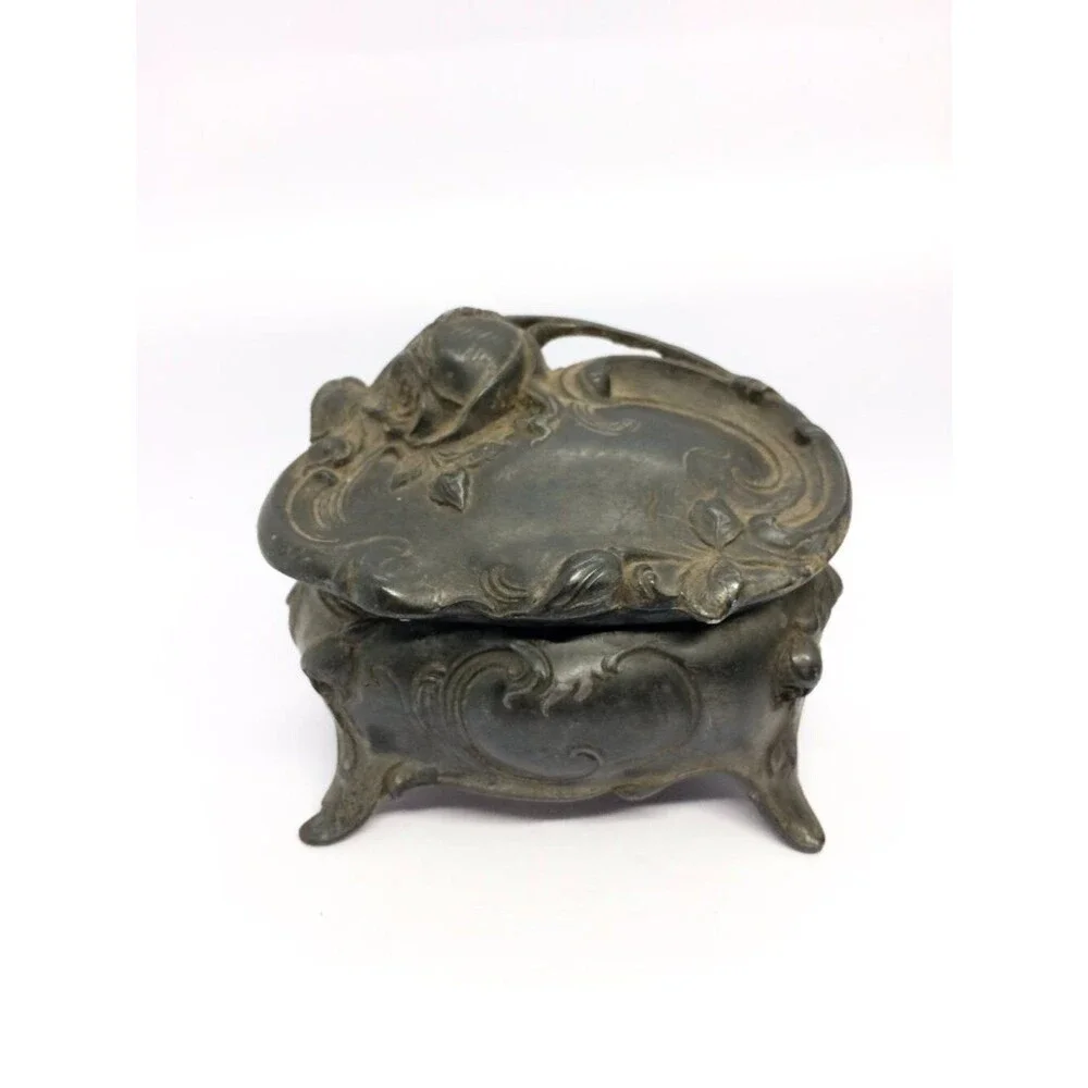 VINTAGE ART NOUVEAU Jewelry Box Trinket Casket Rose Repousse Metal Footed As Is